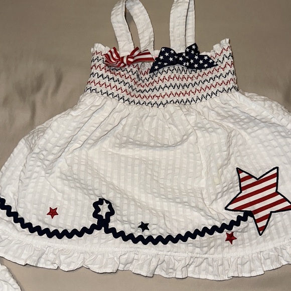 Goodlad Baby dress and matching bottom - Picture 4 of 8